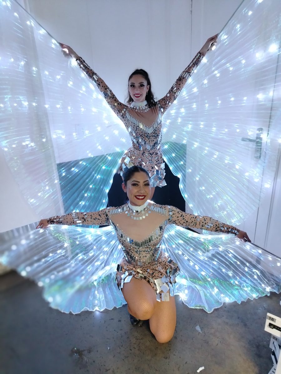 LED Ballet Dancers - Dancers in International - photo 1 of 4